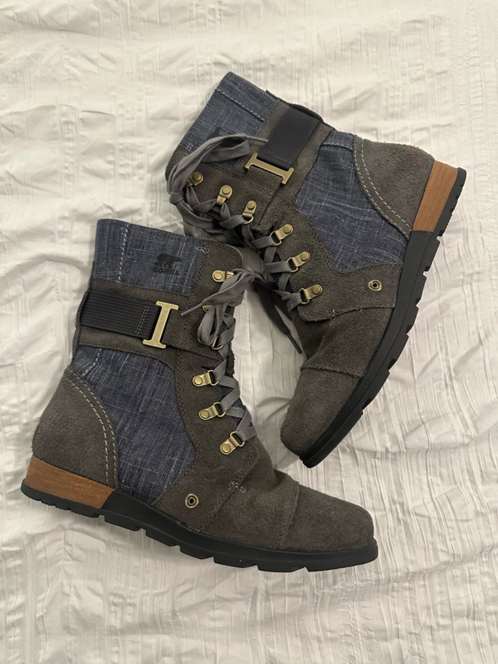Sorel Women's Gray Suede & Denim Lace-Up Ankle Boots